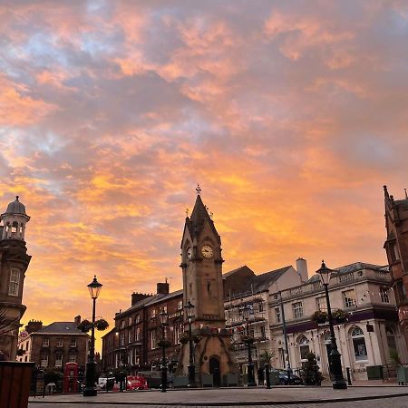 Fabulous 2 Bed Apartment Penrith Buitenkant foto