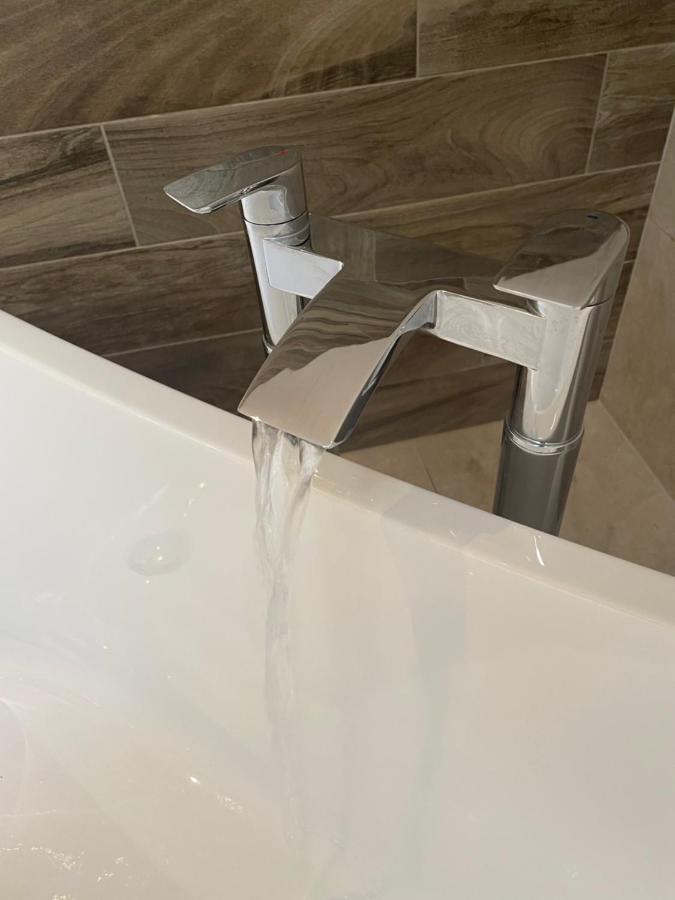 Fabulous 2 Bed Apartment Penrith Buitenkant foto